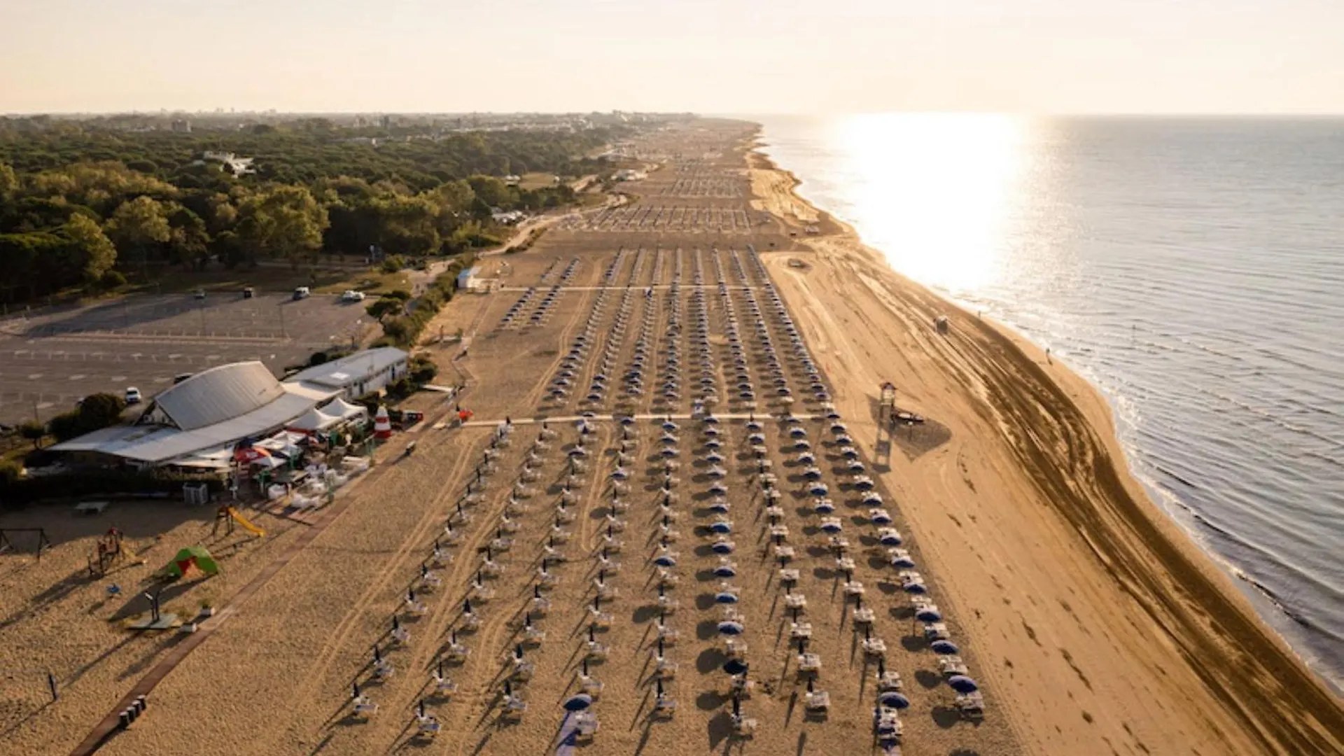 Completely Renovated Apartment Near The Sea - Beach Place Included By Beahost Bibione