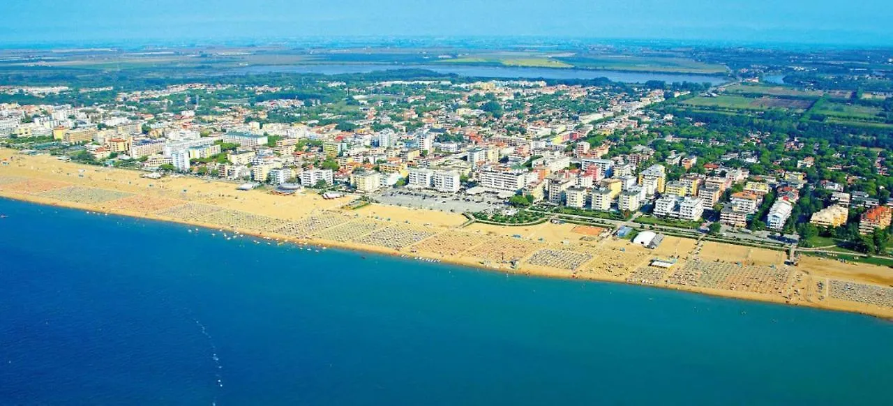 Completely Renovated Apartment Near The Sea - Beach Place Included By Beahost Bibione