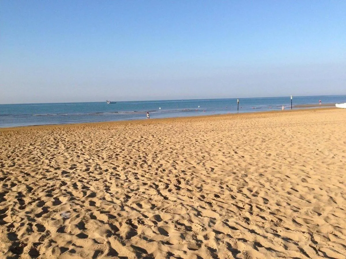 Completely Renovated Apartment Near The Sea - Beach Place Included By Beahost Bibione 0*,